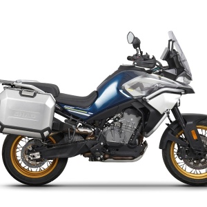 Set complet de cutii laterale de aluminiu, SHAD TERRA, 36L / 47L, incluzand kit de montaj SHAD CF Moto 800MT
