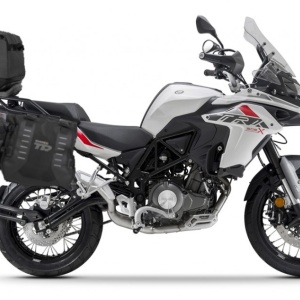 Set of SHAD TERRA TR40 adventure saddlebags and SHAD TERRA rear bag TR50, including mounting kit SHAD BENELLI TRK 502X