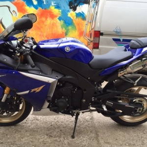Yamaha YZF R1 - 2012 - Img 3