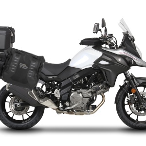 Complete set of SHAD TERRA TR40 adventure saddlebags and SHAD TERRA BLACK aluminium 55L topcase, including mounting kit SHAD SUZUKI DL 650 V-Strom