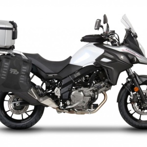 Complete set of SHAD TERRA TR40 adventure saddlebags and SHAD TERRA aluminium 55L topcase, including mounting kit SHAD SUZUKI DL 650 V-Strom