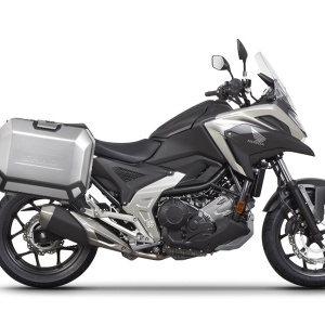Set complet de 36L / 36L cutii laterale de aluminium SHAD TERRA, incluzand kit montaj SHAD HONDA NC 750 X 2021-