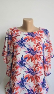 Bluza dama ANESIA din Viscoza, Maneca Scurta, CORINA-03 ALB-Rosu FLORAL - Img 2