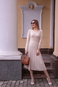 Rochie Dama Tricotata HERMINA, Evazata 421 BEJ