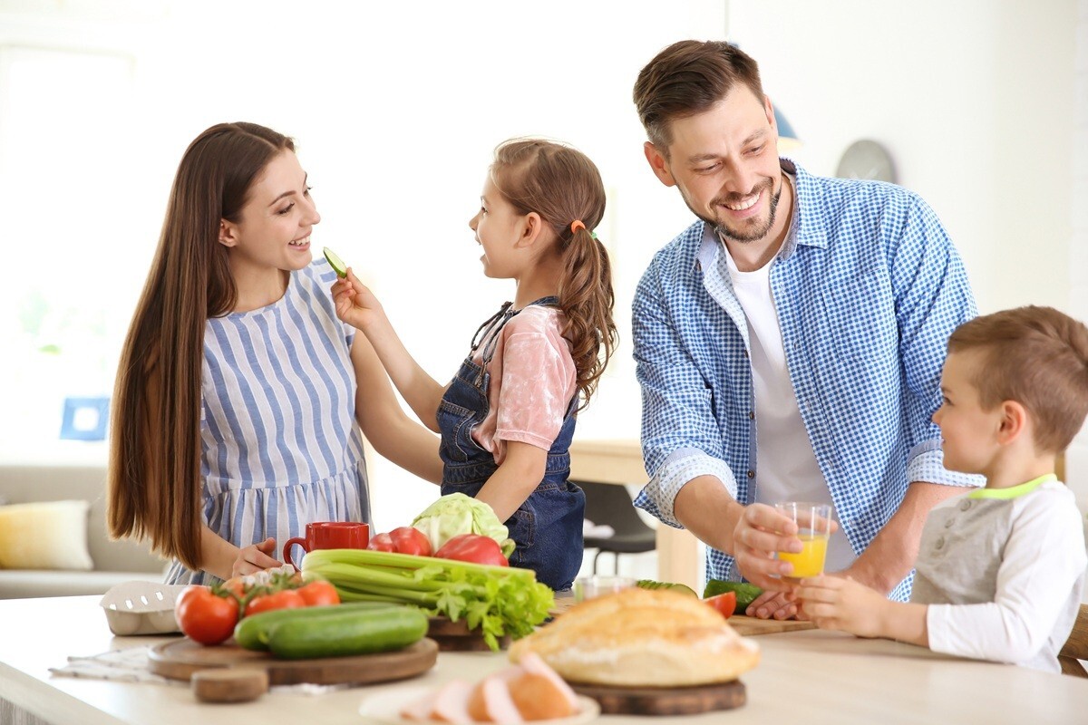 Cum îți susții sistemul imunitar toamna: alimentație, somn și suplimente