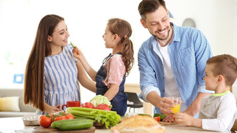 Cum îți susții sistemul imunitar toamna: alimentație, somn și suplimente