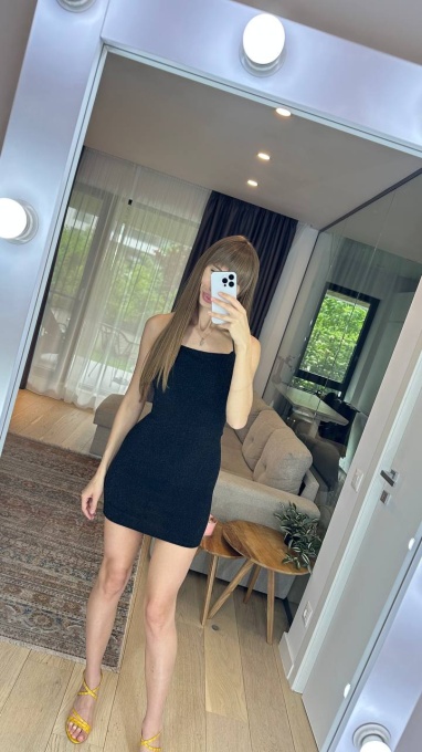 Rochie , Scurta pe corp, Bretele, Decolteu, Italia, Neagra