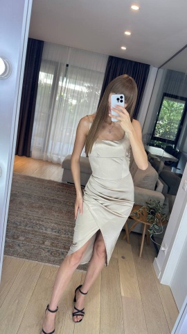 Rochie pe Corp, Bretele si decolteu, Picior dezgolit, Bej - Img 1