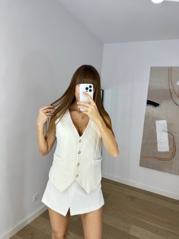 Vesta cu structura cu nasturi Trixie, Crem OneSize engros - Img 2