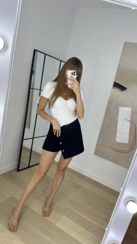 Body clasic cu decolteu, Alb - Img 2