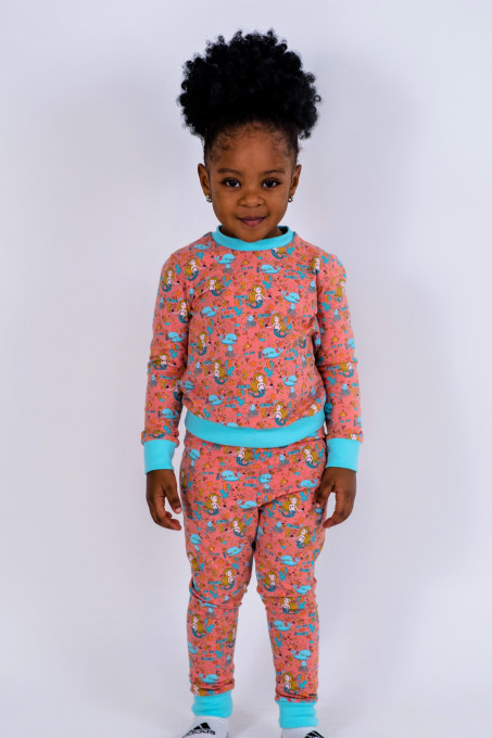 Pijama fete glow in the dark ,Brumy F018, somon imprimat, 104 cm, 4 ani