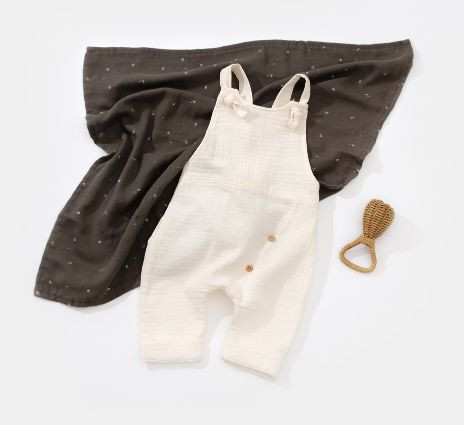 Salopeta de vara cu pantaloni lungi din muselina, BabyCosy, 100%bumbac, ecru (Marime: 3-6 Luni)