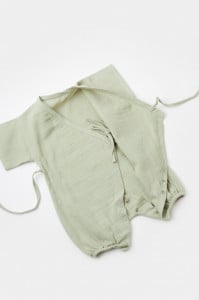 Salopeta petrecuta din muselina, BabyCosy, 100% bumbac organic, Verde (Marime: 12-18 Luni)