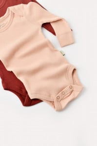 Set 2 body-uri cu maneca lunga bebe unisex din bumbac organic si modal - Caramiziu/Somon, BabyCosy (Marime: 12-18 Luni)