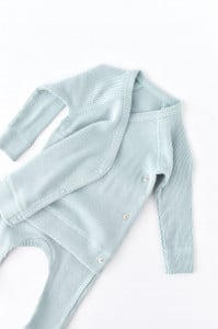 Set 4 piese: bluza, pantaloni, caciulita si manusi din bumbac organic si modal - Mint, BabyCosy (Marime: 6-9 luni)