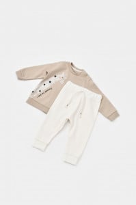 Set bluzita cu maneca lunga si pantaloni lungi cu buline Girafa, BabyCosy, 100% bumbac organic, Mink (Marime: 9-12 luni)