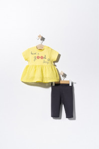 Set bluzita de vara cu pantalonasi pentru bebelusi, Tongs baby (Culoare: Galben, Marime: 6-9 luni)