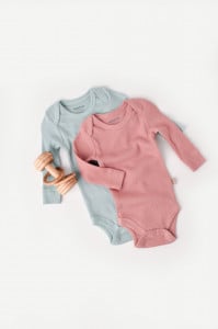 Set 2 body-uri cu maneca lunga bebe unisex din bumbac organic si modal - Mint/Rose, BabyCosy (Marime: 6-9 luni) - Img 1