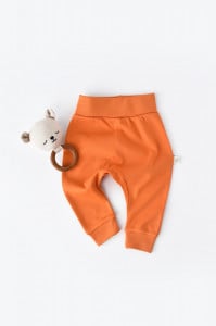 Pantaloni Bebe Unisex din bumbac organic Portocaliu BabyCosy (Marime: 3-6 Luni)