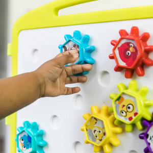 Baby Einstein - Masuta de activitati Curiosity Table - Img 3