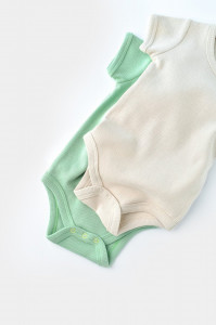 Set 2 body-uri bebe unisex -100% bumbac organic - Mint/Stone, BabyCosy (Marime: 6-9 luni)