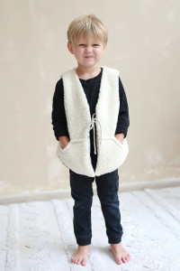 Vesta pentru copii, reversibila, dublat, muselina carouri Bej si tesatura bucle Crem, Teddy by BabyLy, 104 110, 3-5 ani