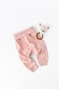 Pantaloni Bebe Unisex din bumbac organic Roz pudra BabyCosy (Marime: 18-24 Luni)