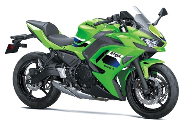 Super Sport, Kawasaki - Motto.ro