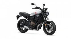 YAMAHA XSR 700 2024