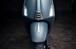 VESPA PRIMAVERA 125 OFFICINA 8 2026 - Img 3