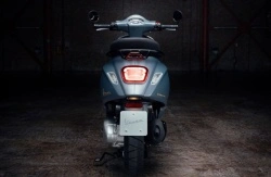 VESPA PRIMAVERA 125 OFFICINA 8 2026 - Img 4