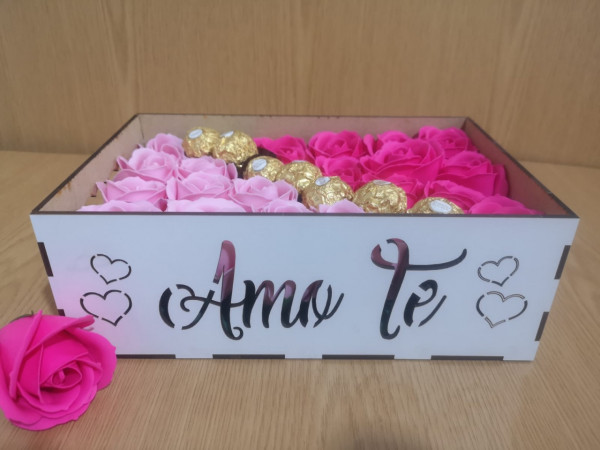 Caixa Retangular Amo-te Com Rosas