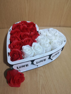 Caixa Coração Love com Rosas Modelo 1 - Img 2