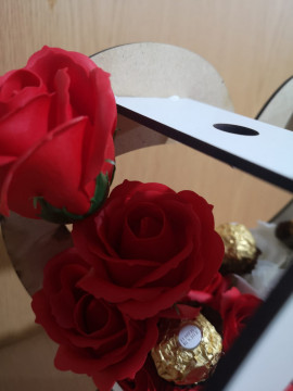 Caixa Coração Tipo Mala Com Rosas - Img 3