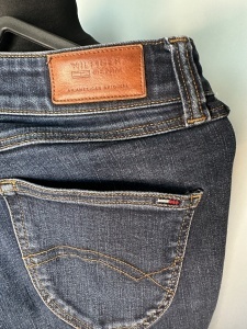 Blugi Tommy Hilfiger – mărimea 27/32 - Img 5