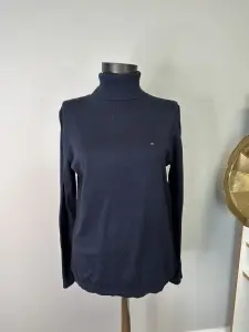 Maletă Tommy Hilfiger - M -