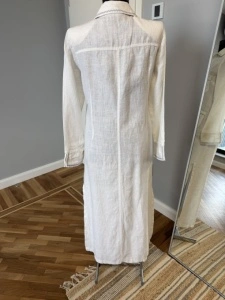 Rochie-cămașă maxi din in alb, cu broderie contrastantă - Img 5
