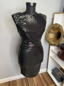 Rochie de seară din paiete reversibile