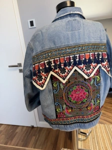 Jachetă din denim Only cu broderie etnică – mărimea 38 - Img 4