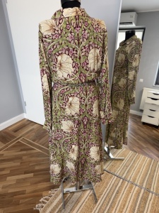 Rochie maxi Morris & Co. x H&M cu imprimeu botanic – mărimea 44 - Img 3