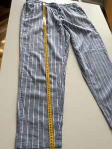 Pantaloni din in cu dungi verticale – lejeri și versatili - Img 4