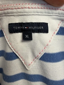Tricou polo Tommy Hilfiger cu dungi – mărimea XL - Img 6