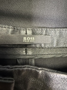 Pantaloni Hugo Boss din piele - Img 5