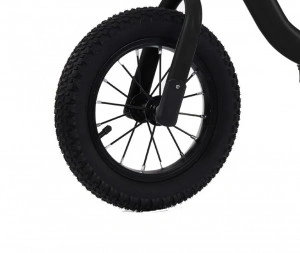 Bicicleta pedagogica fara pedale pentru copii NOVOKIDS™ Splend'Or Balance Bike 120, Cu roti gonflabile din cauciuc de 12" inch, 1-5 ani, Maxim 30 kg, Cadru otel, Roti din spuma cauciucata EVA, Ghidon si sa reglabile pe inaltime, Negru - Img 2