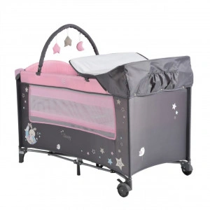 Patut pliant transformabil in tarc copii NOVOKIDS™ Sleepy NEST, 60X120 cm, 2 Niveluri, Masa infasat, Jucarie Carusel cu jucarii din plus, Fermoar acces lateral, Roz cu Gri