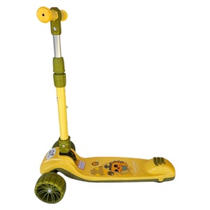 Trotineta_Novokids_8150_Galben_2