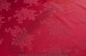 Fata-de-masa-din-Brocart-cu-motive-florale-XL-CASA-GINO-150X210-masa-10-persoane-Rosu_1