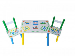 Masuta-copii-din-MDF-cu-doua-scaune-Novokids-My-first-table-dimensiuni-59X39X40-suprafata-lucioasa-cu-litere-Alb-cu-Verde_2