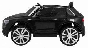 Masinuta-Electrica-cu-acumulator-pentru-copii-NOVOKIDS-Audi-Q8-Lift-Roti-din-Cauciuc-EVA-3-8-ani-Usi-cu-deschidere-Baterie12V-2-Viteze-lungime-109-cm-2-motoare-390-W-Negru_6