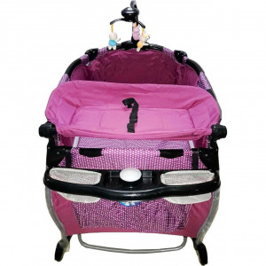 Patut-Pliant-rotund-cu-balansoar-Tarc-copii-Baby-Care-ROUND-NEST-Pliabil-pe-2-Niveluri-cu-muzica-si-Masa-infasat-Jucarie-Carusel-cu-jucarii-din-plus-geanta-transport-inclusa-Fucsia